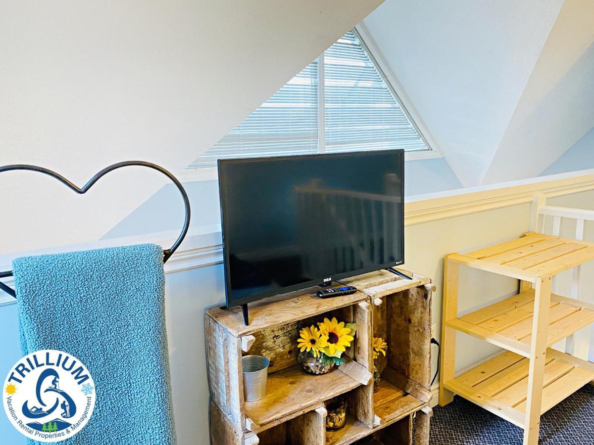 Cozy Studio Loft With 2 Baths Next To Slopes บลูเมาเทนส์ ภายนอก รูปภาพ